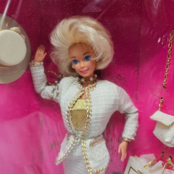 City Style Barbie Doll In Original Box European Haute Couture READ ME - Picture 3 of 11